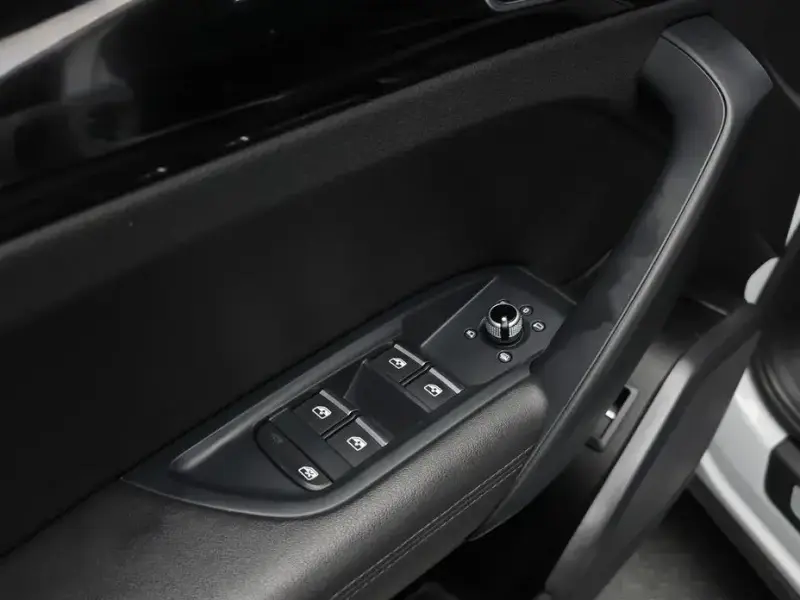 2021 Audi Q5 с пробегом 127 591 км