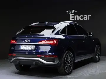 2022 Audi Q5 с пробегом 23 718 км