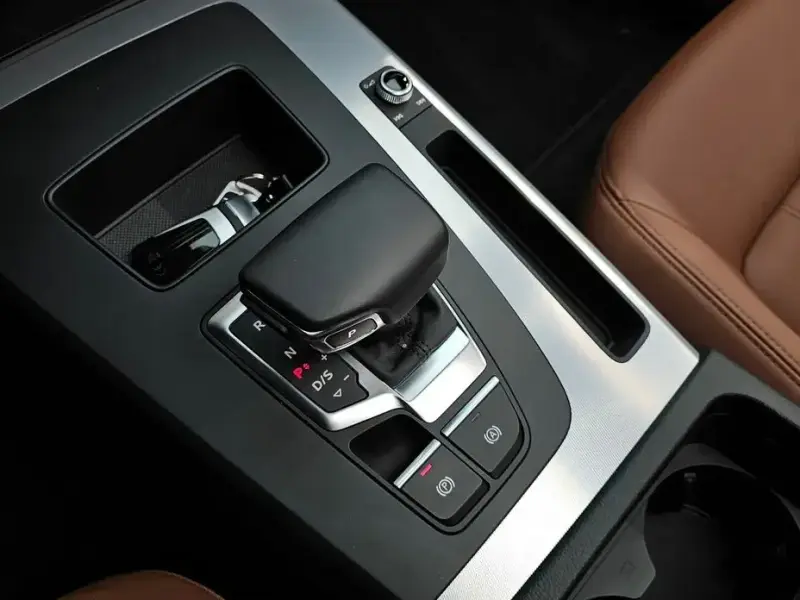 2022 Audi Q5 с пробегом 17 844 км