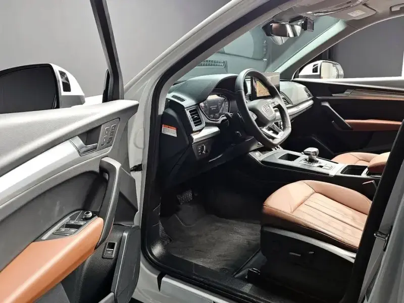 2022 Audi Q5 с пробегом 17 844 км