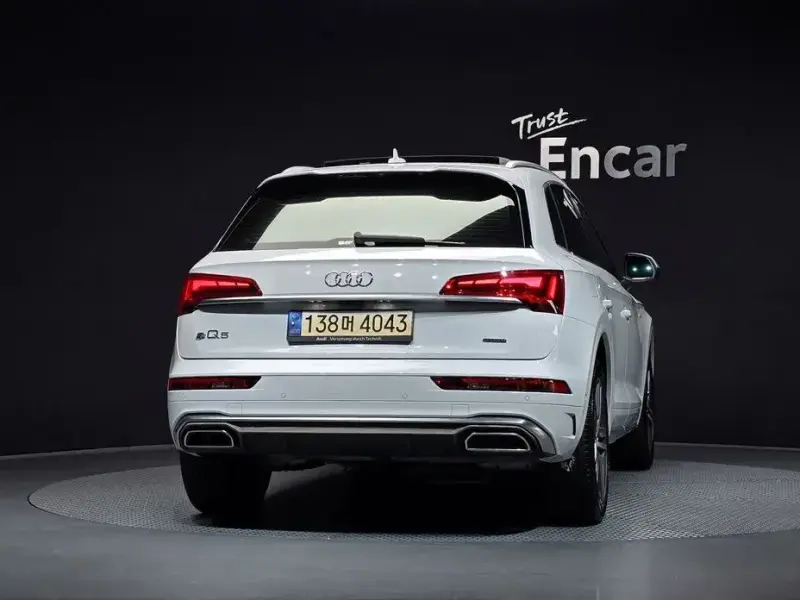 2021 Audi Q5 с пробегом 116 869 км