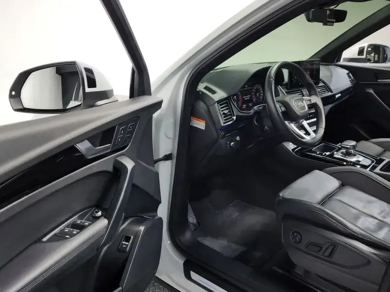 2022 Audi Q5 с пробегом 74 095 км