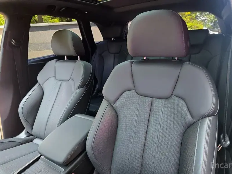 2021 Audi Q5 с пробегом 38 902 км