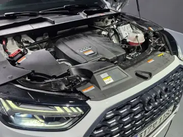 2022 Audi Q5 с пробегом 42 976 км