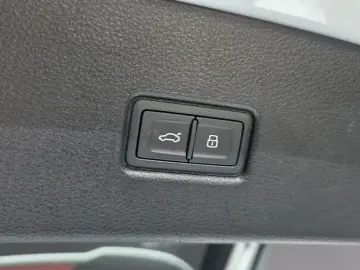 2022 Audi Q5 с пробегом 42 976 км