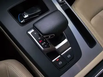 2023 Audi Q5 с пробегом 73 104 км