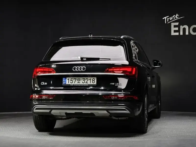 2021 Audi Q5 с пробегом 42 341 км