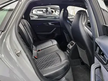 2021 Audi S4 с пробегом 53 337 км