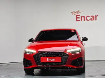 2023 Audi S4 с пробегом 33 651 км