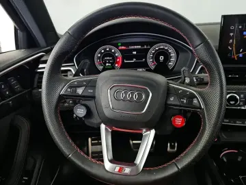 2023 Audi S4 с пробегом 33 651 км