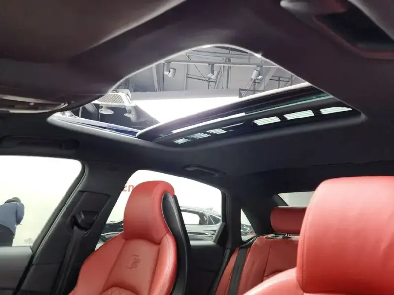 2023 Audi S4 с пробегом 38 492 км