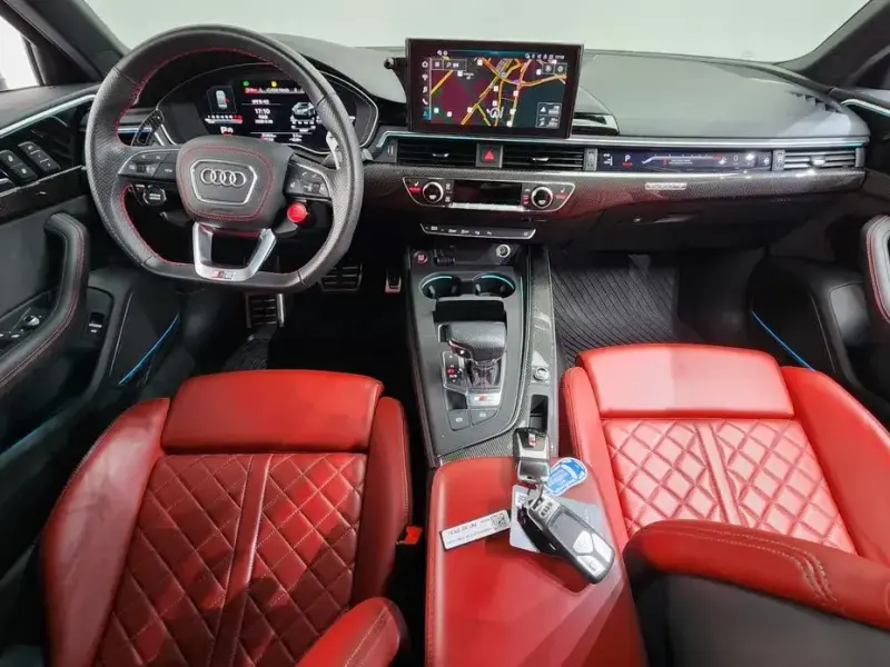 2023 Audi S4 с пробегом 31 454 км