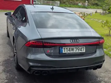 2022 Audi S7 с пробегом 80 913 км