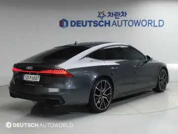 2021 Audi S7 с пробегом 112 684 км