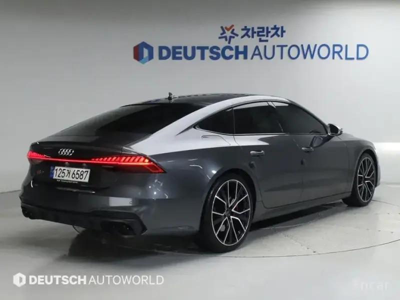 2021 Audi S7 с пробегом 112 684 км
