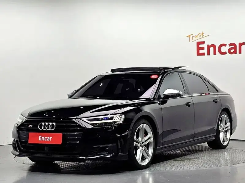 2021 Audi S8 с пробегом 86 654 км