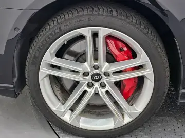 2021 Audi S8 с пробегом 86 654 км