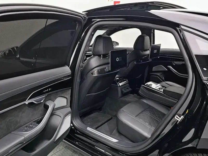 2021 Audi S8 с пробегом 86 654 км