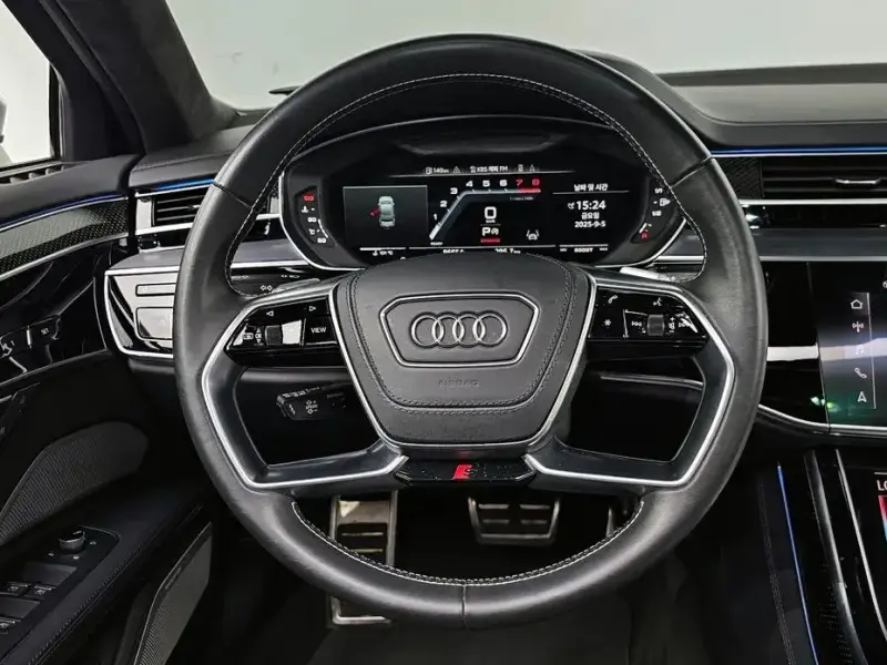 2021 Audi S8 с пробегом 86 654 км