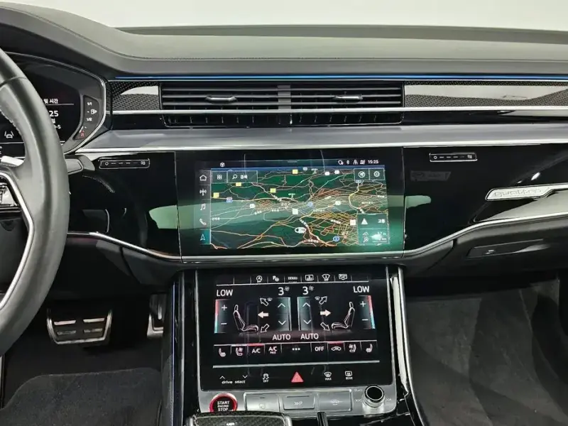 2021 Audi S8 с пробегом 86 654 км