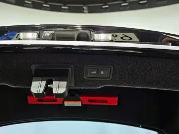 2021 Audi S8 с пробегом 86 654 км