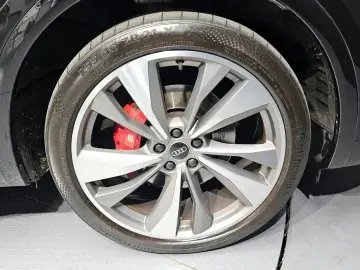 2022 Audi SQ5 Sportback с пробегом 42 394 км