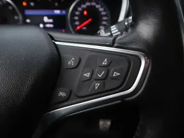 2020 Chevrolet Equinox с пробегом 49 009 км