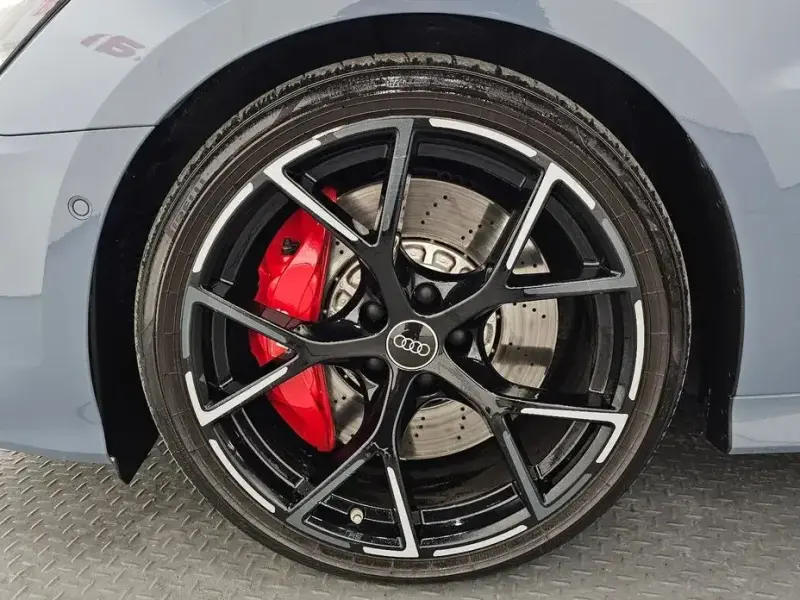 2023 Audi RS 3 с пробегом 34 374 км