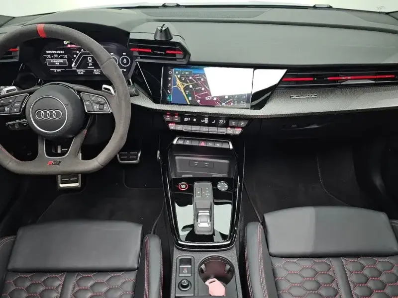 2023 Audi RS 3 с пробегом 34 374 км