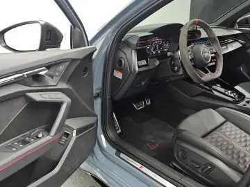 2023 Audi RS 3 с пробегом 34 374 км