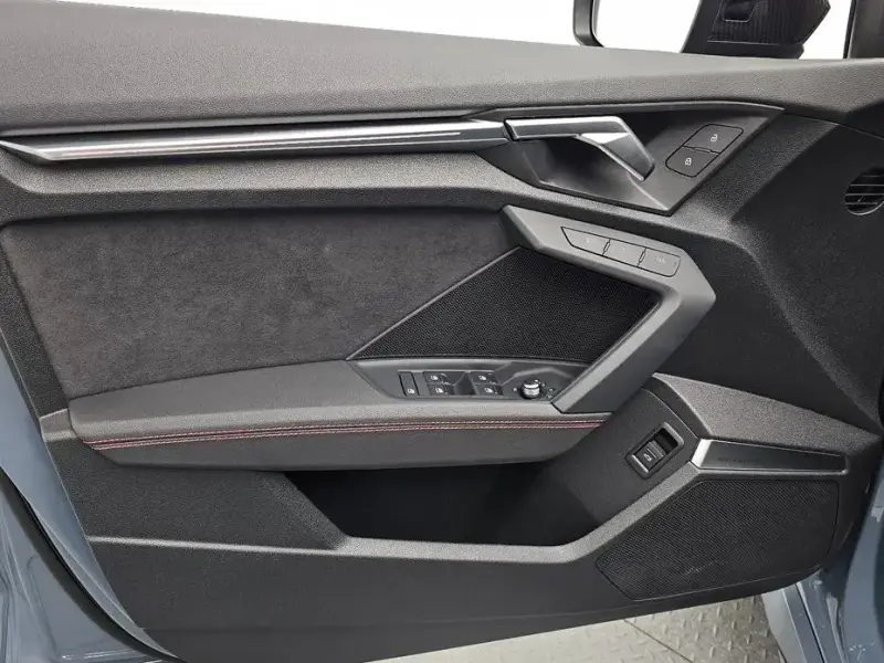 2023 Audi RS 3 с пробегом 34 374 км