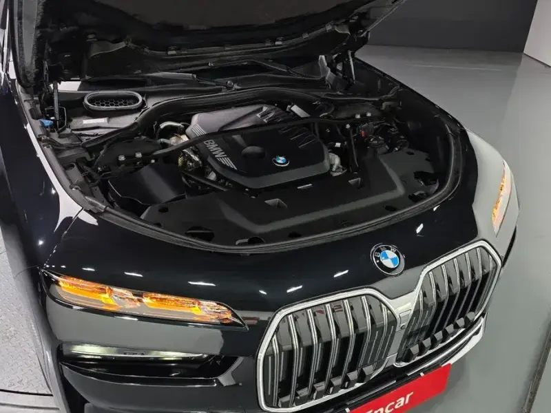 2023 BMW 7 серии с пробегом 72 581 км
