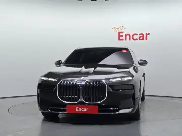 2023 BMW 7 серии с пробегом 76 495 км