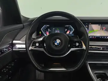 2023 BMW 7 серии с пробегом 72 581 км