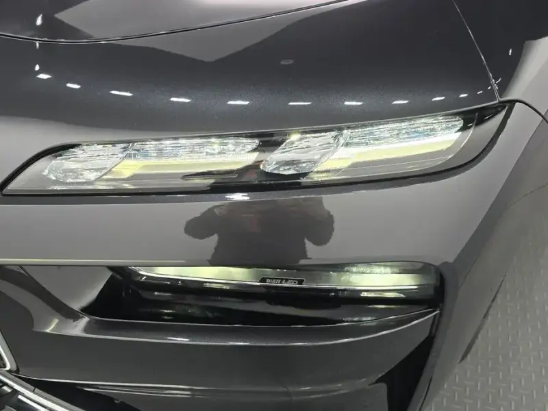 2023 BMW 7 серии с пробегом 76 495 км