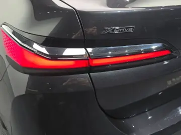 2023 BMW 7 серии с пробегом 76 495 км