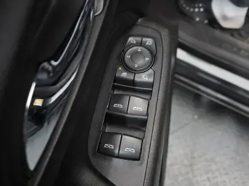 2018 Chevrolet Equinox с пробегом 122 876 км