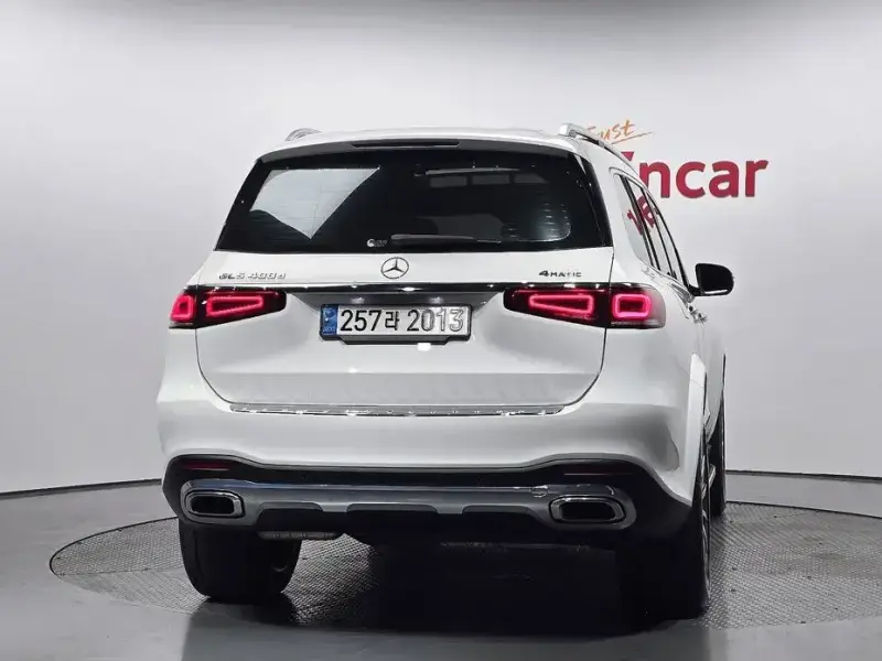 2023 Mercedes-Benz GLS с пробегом 54 744 км
