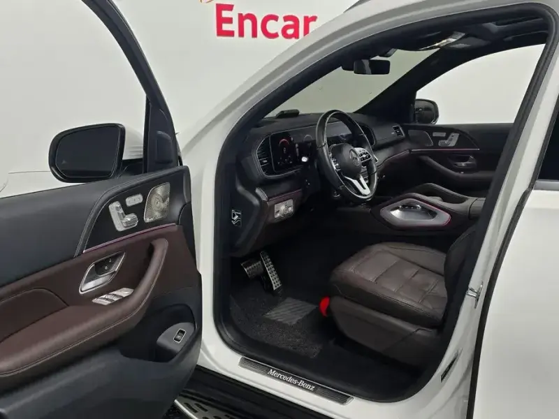 2023 Mercedes-Benz GLS с пробегом 54 744 км