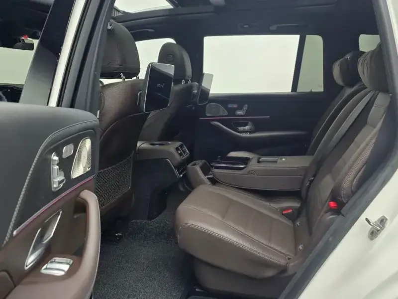 2023 Mercedes-Benz GLS с пробегом 54 744 км