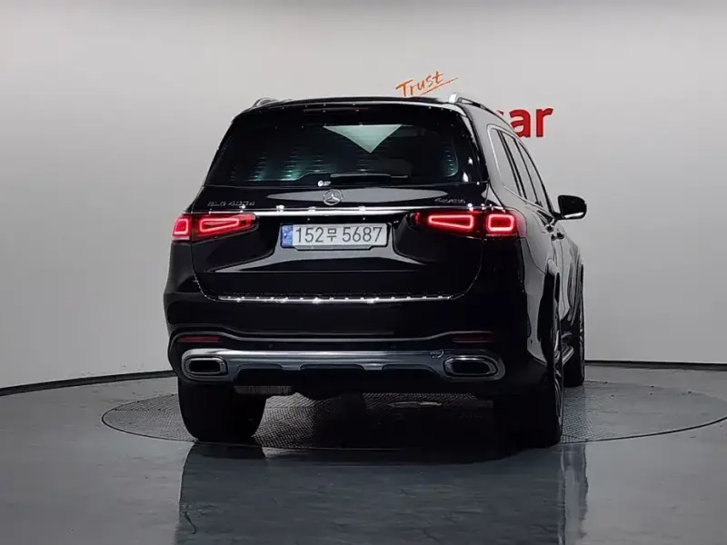 2023 Mercedes-Benz GLS с пробегом 42 244 км