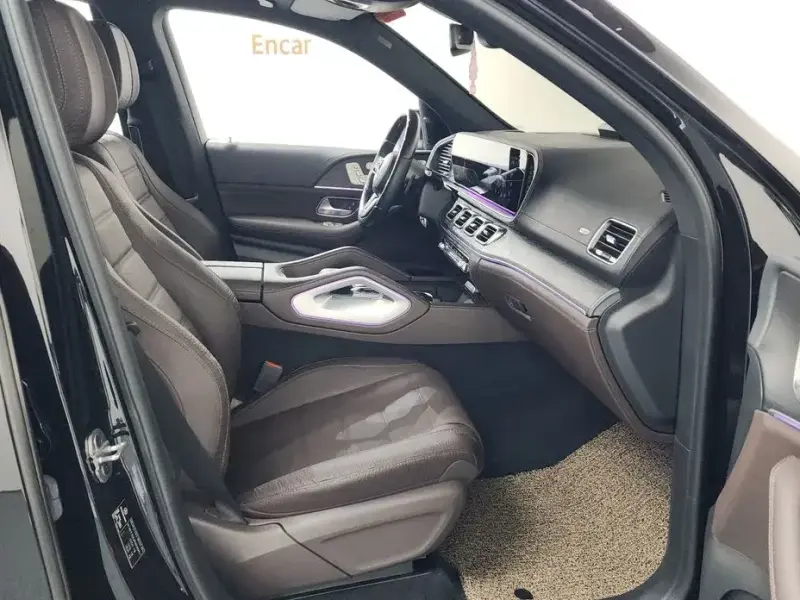 2023 Mercedes-Benz GLS с пробегом 42 244 км