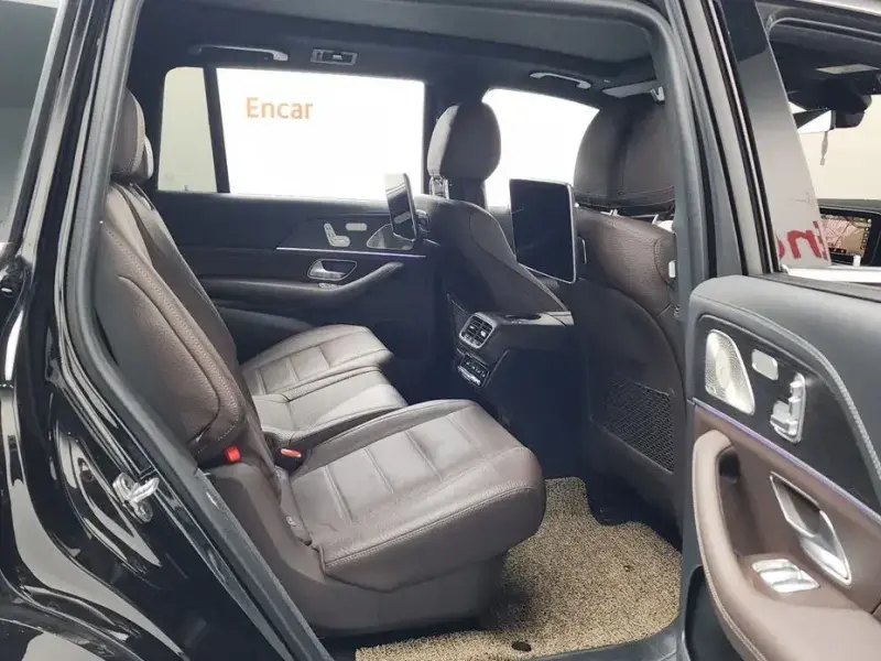 2023 Mercedes-Benz GLS с пробегом 42 244 км