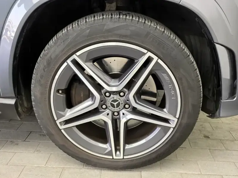 2022 Mercedes-Benz GLS с пробегом 55 385 км