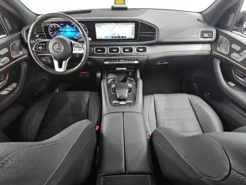 2022 Mercedes-Benz GLS с пробегом 43 273 км