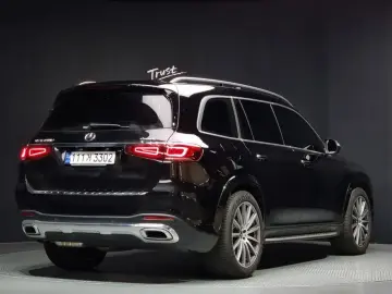 2023 Mercedes-Benz GLS с пробегом 44 012 км