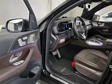 2023 Mercedes-Benz GLS с пробегом 44 012 км