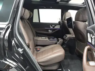 2023 Mercedes-Benz GLS с пробегом 31 195 км