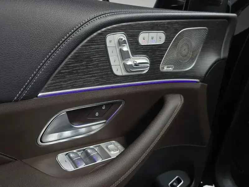 2023 Mercedes-Benz GLS с пробегом 31 195 км