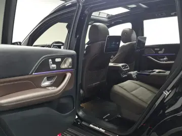 2023 Mercedes-Benz GLS с пробегом 31 195 км